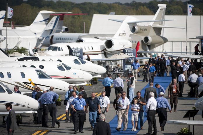 Maior feira de aviação de negócios do mundo nos EUA